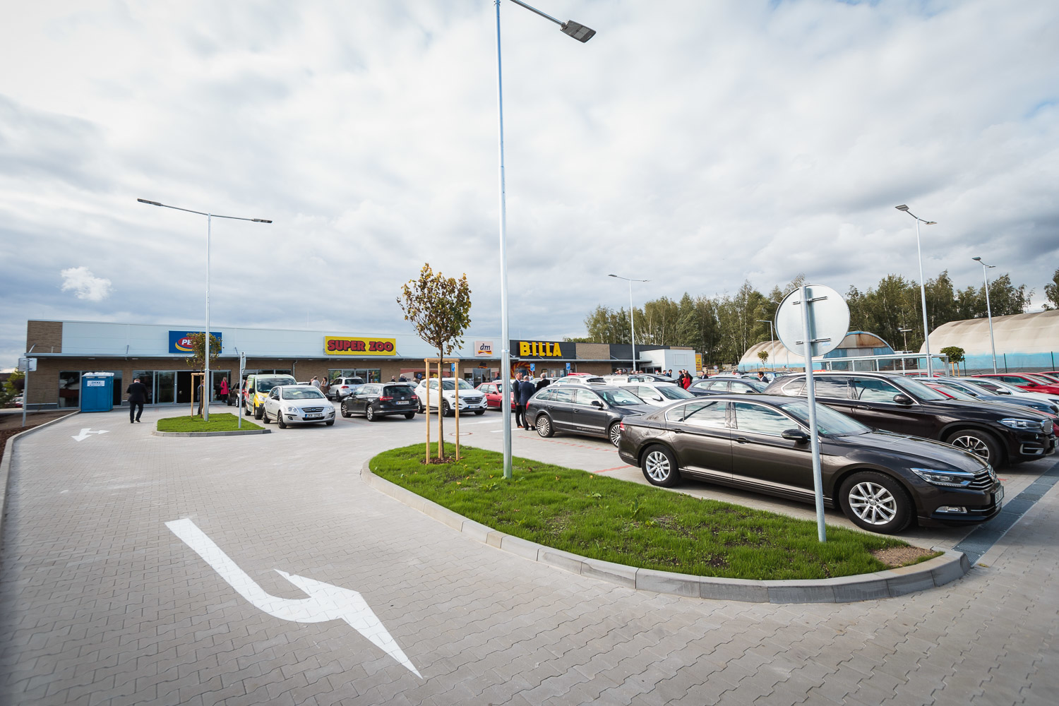 Retail park Vinoř - Magasépítés