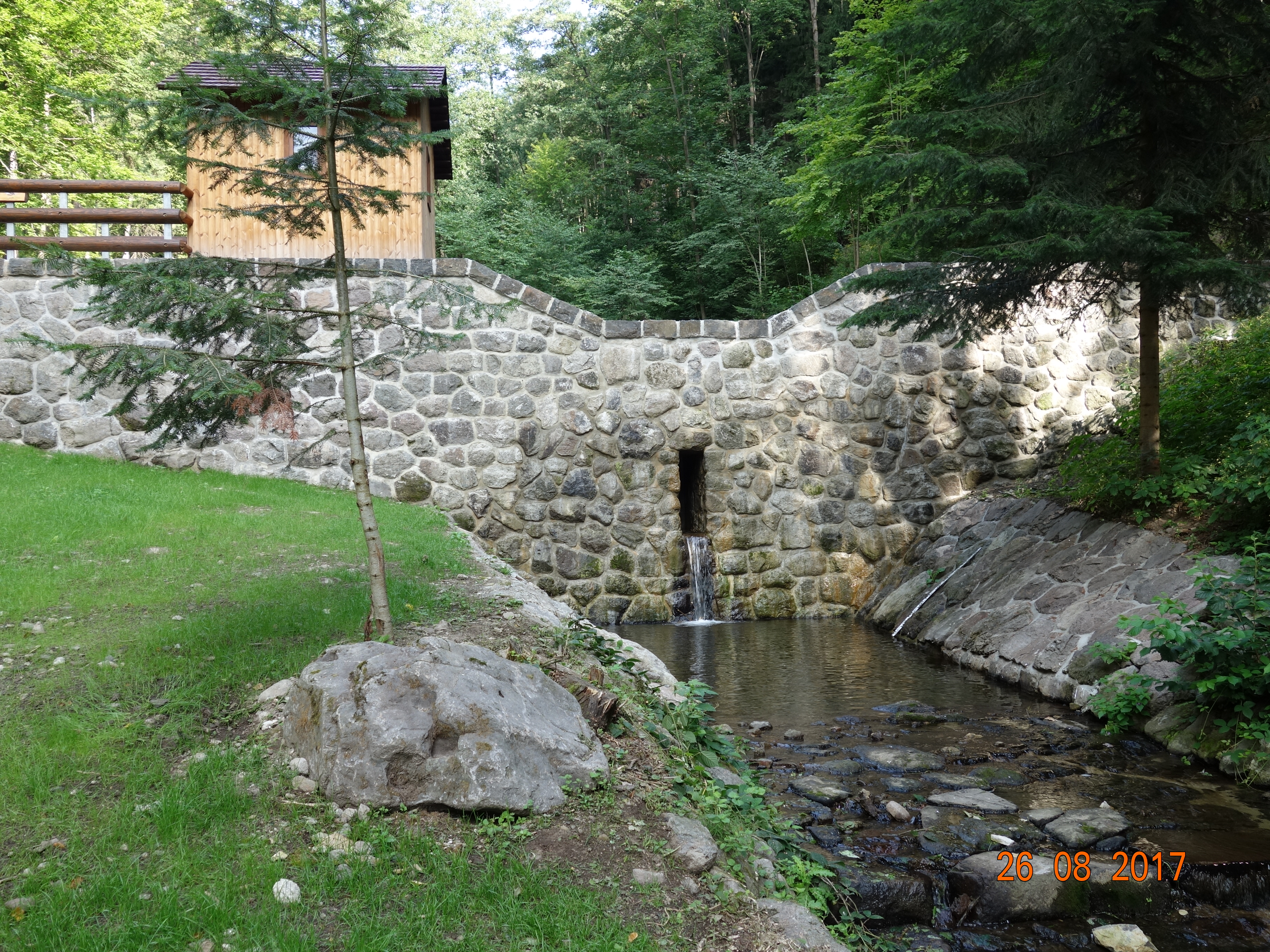 Protipovodňové opatrenia - rekonštrukcia prehrádzok v Krahuľskej doline - Mélyépítés