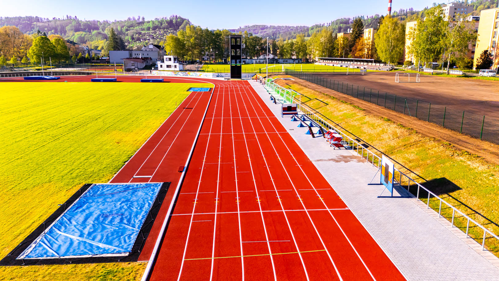 Rekonstrukce Atletického stadionu v Semilech - Speciális kompetenciáink