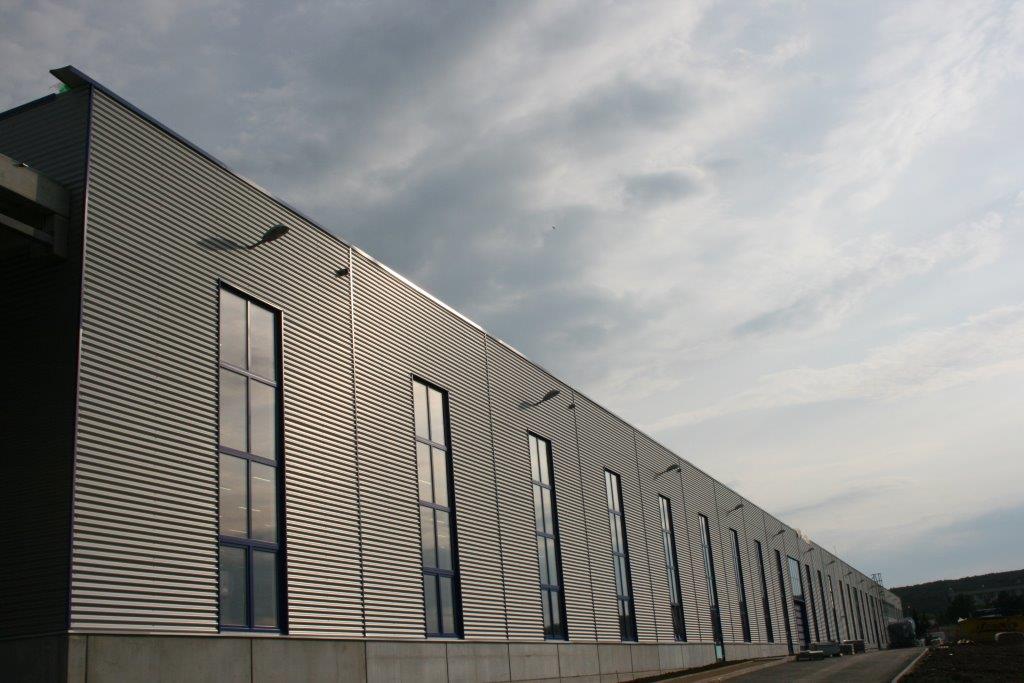 Mühlbauer Technologies, Nitra / obchodné centrá - Magasépítés