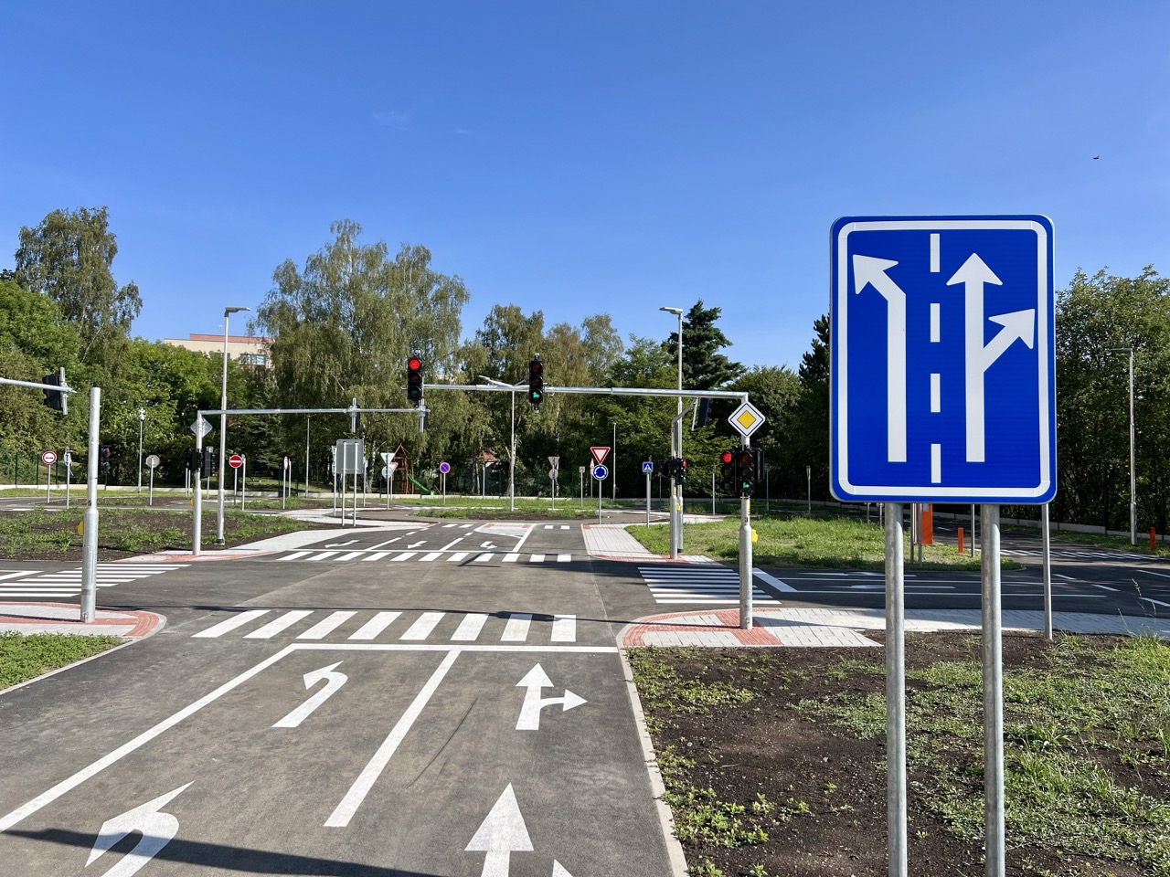 Příbram – rekonstrukce dopravního hřiště - Út- és hídépítés