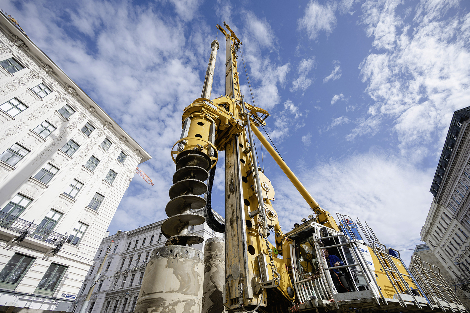 U2xU5 KONZORCIUM RATHAUSPLATZ- FRANKHPLATZ, Bécs, Ausztria 3