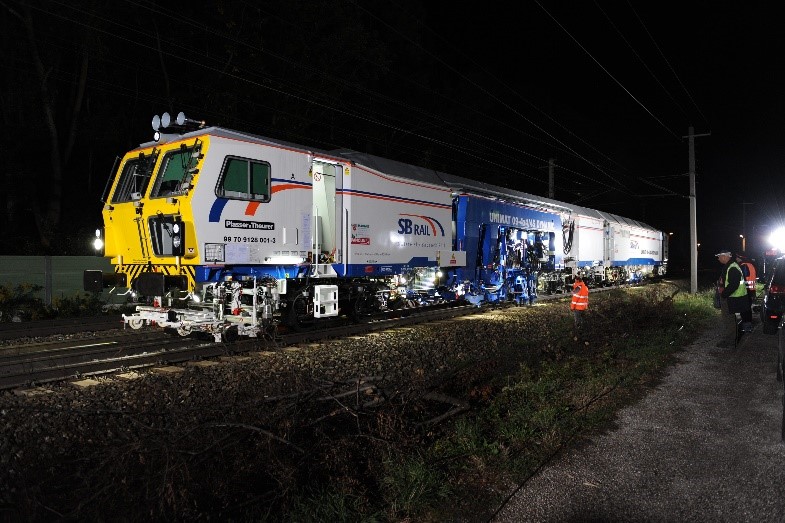 Network Rail-Supply and Operation of On Track Machines - Vasútépítés