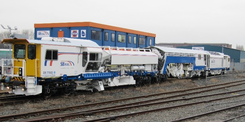 Network Rail-Supply and Operation of On Track Machines - Vasútépítés