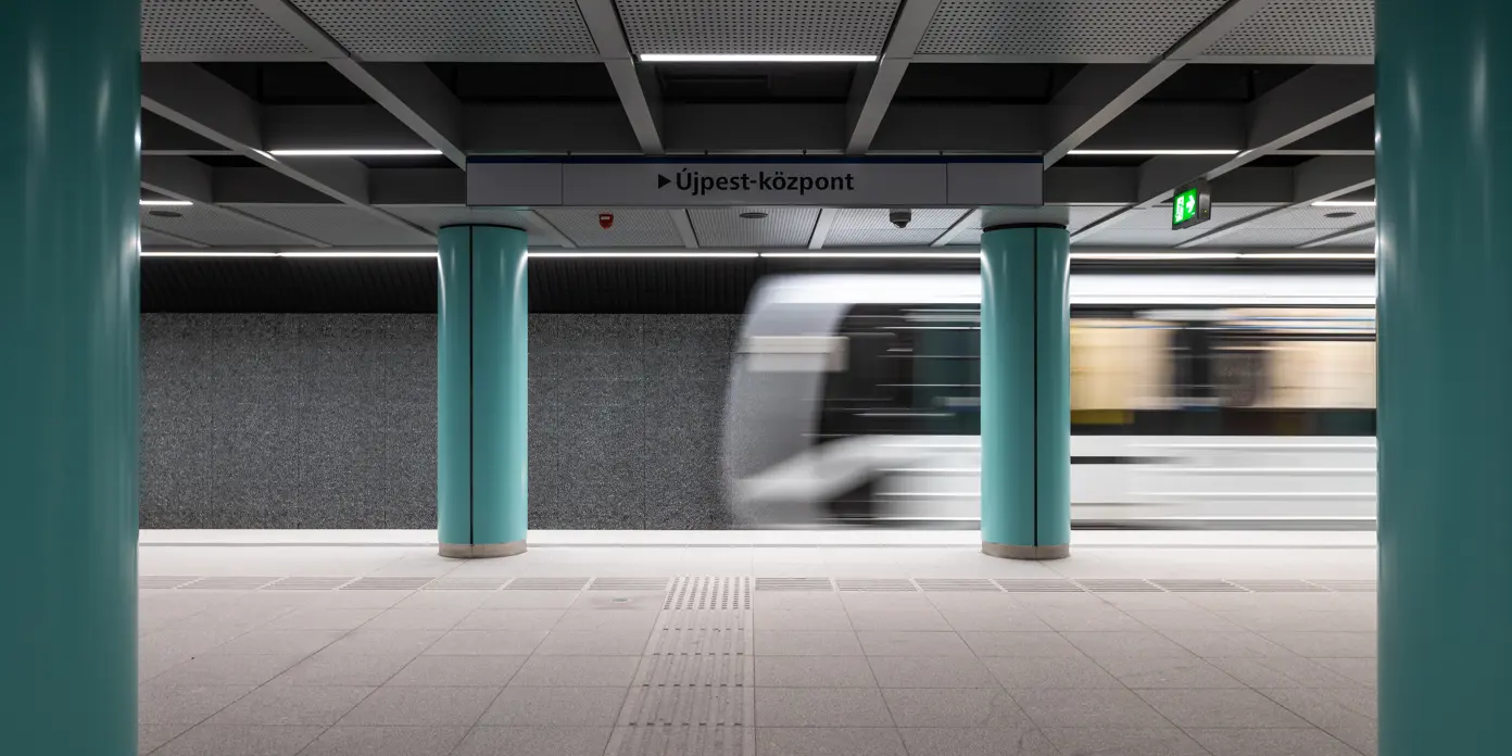 HD 230320 NM 3750 (1)