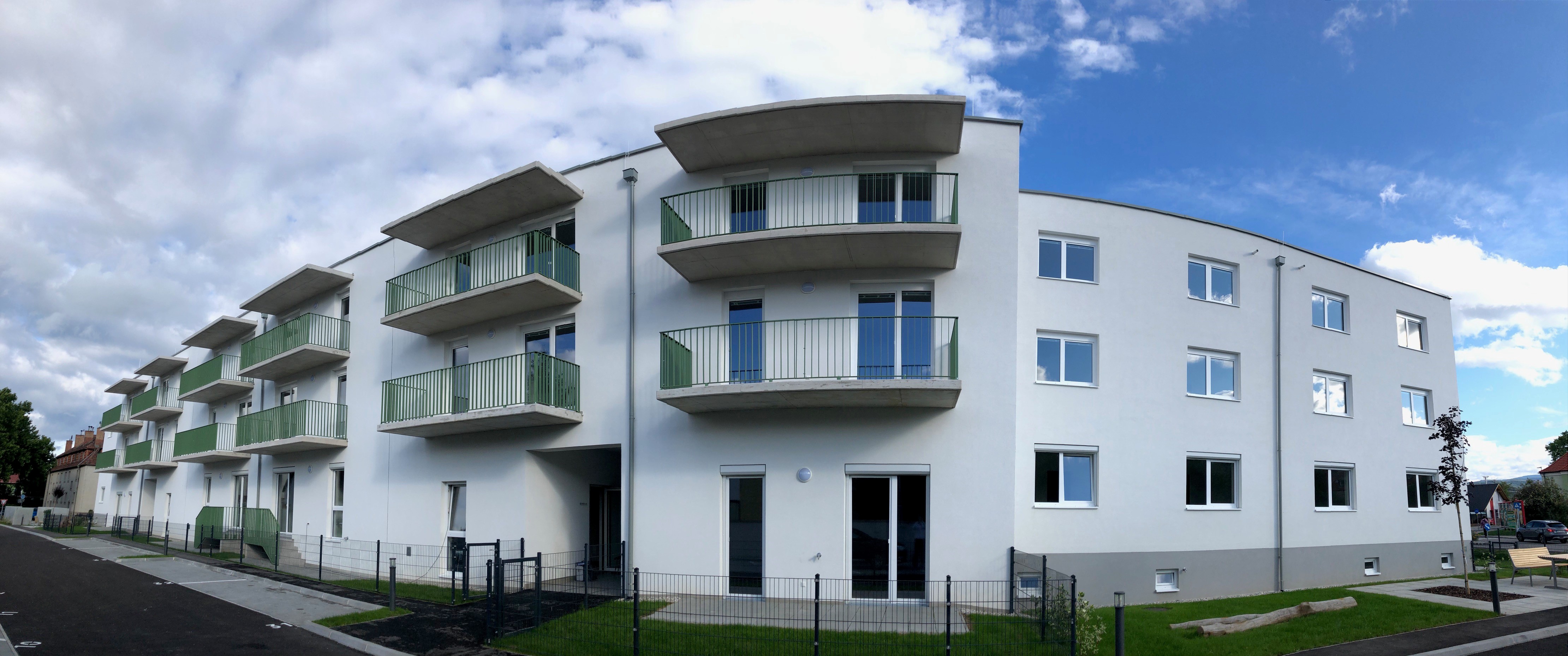 BVH Ternitz Franz-Dinhoblstraße  - Magasépítés