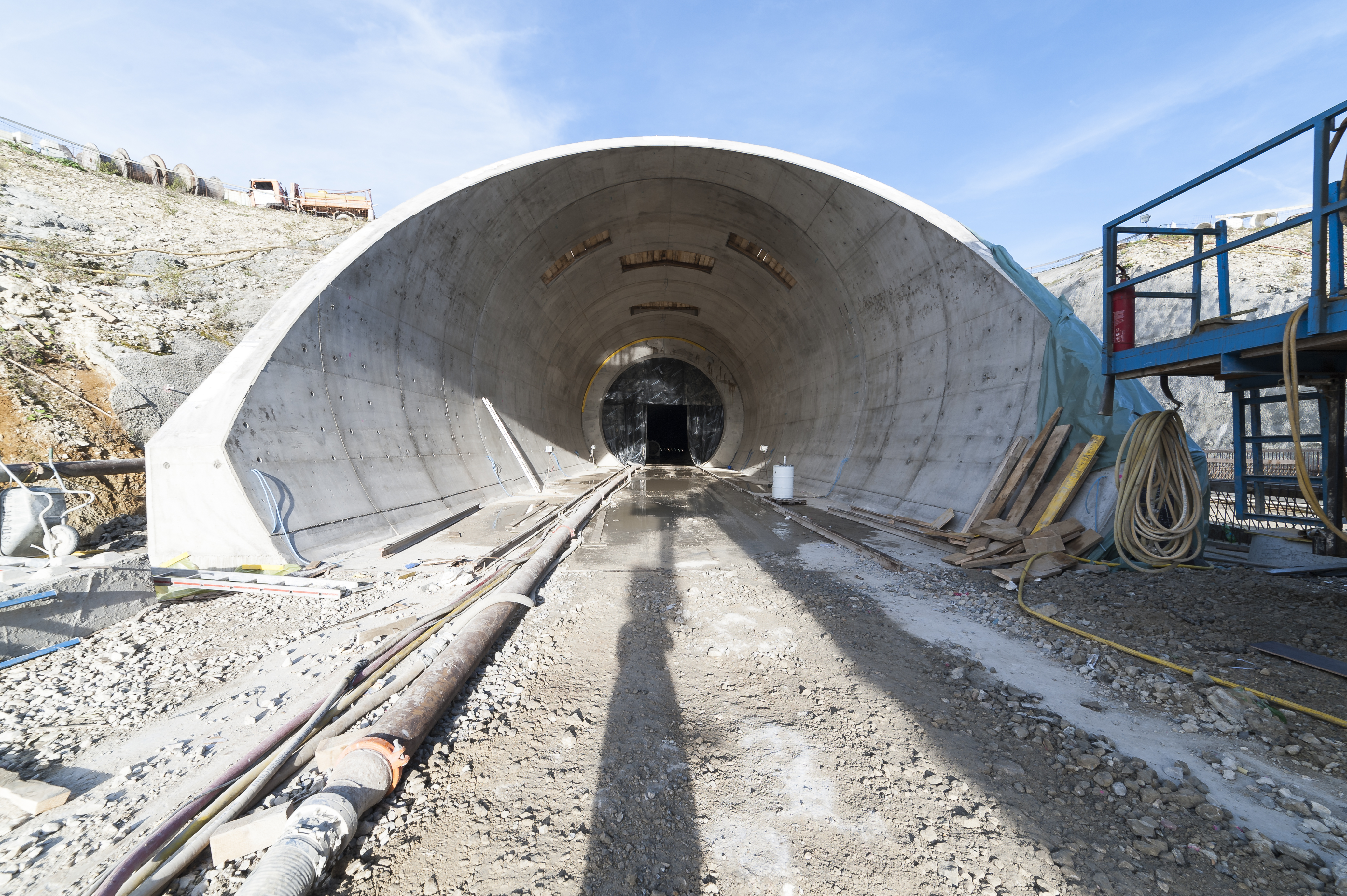 Tunnel Albaufstieg - Alagútépítés