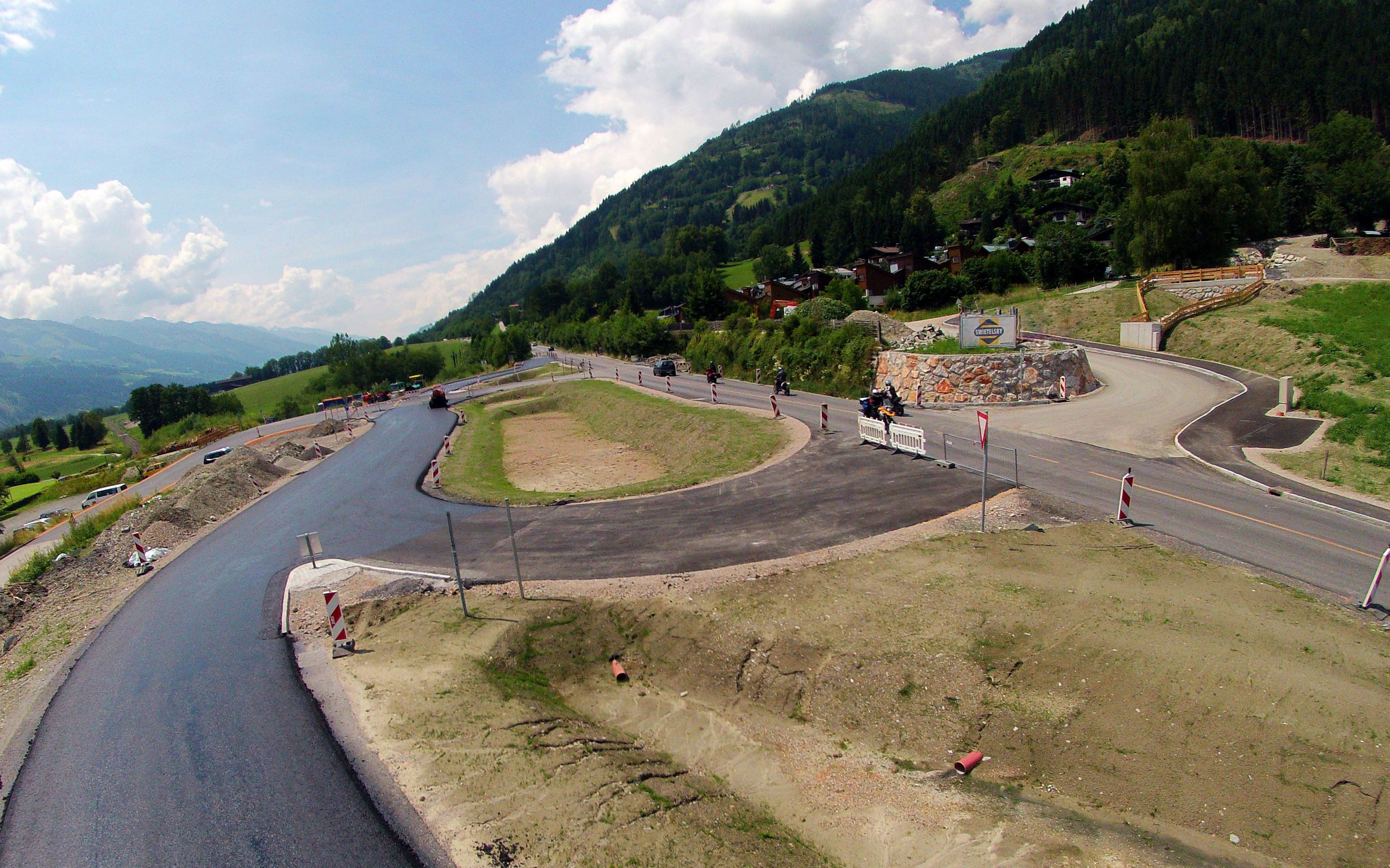 B-168 Knoten Limberg Zell am See - Út- és hídépítés