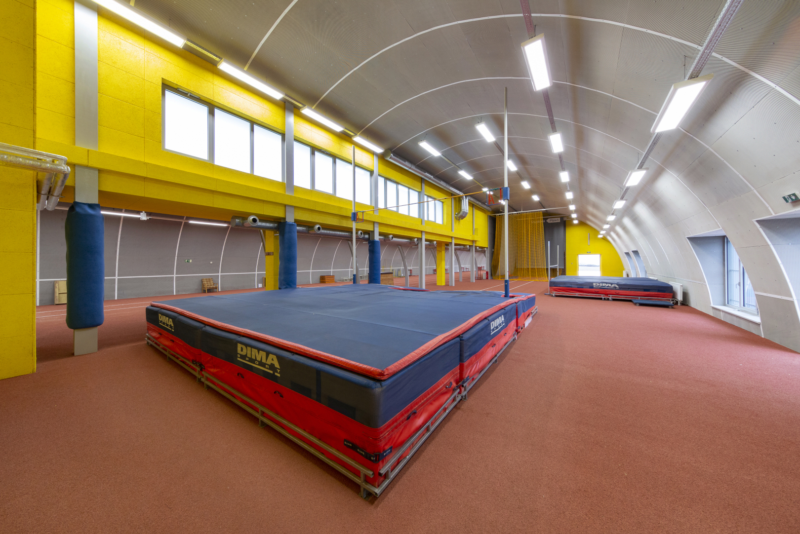 Plzeň, atletický stadion Skvrňany – rozšíření stávající rozcvičovny - Magasépítés