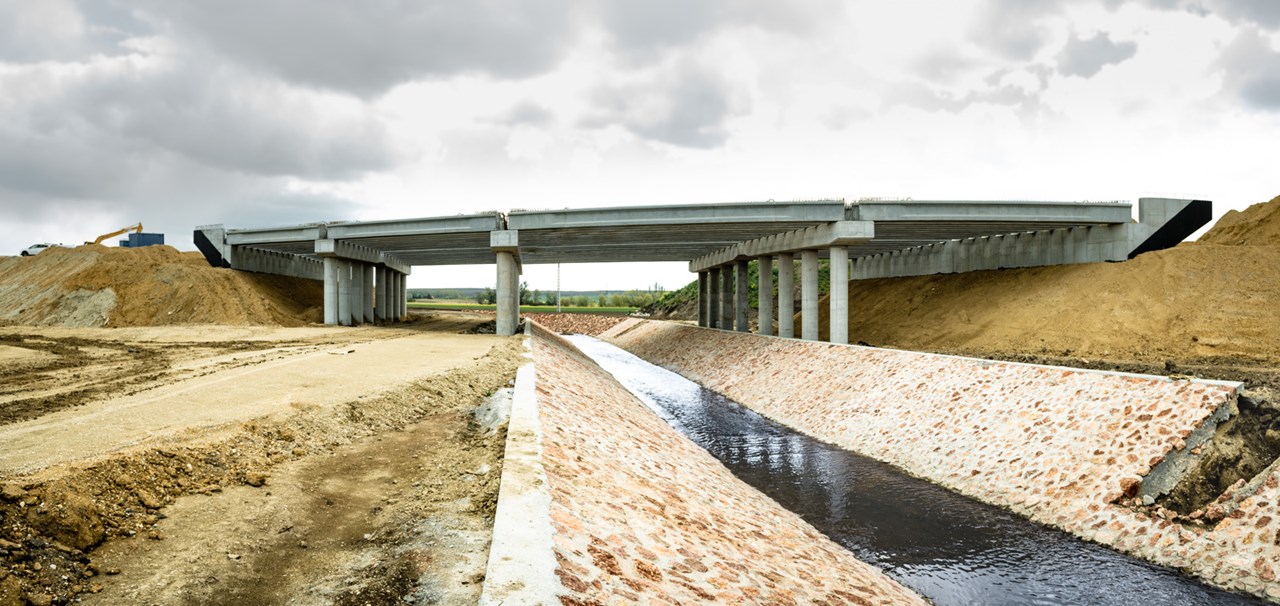 200414 DT 4007 Pano 200414 DT 4007 Pano