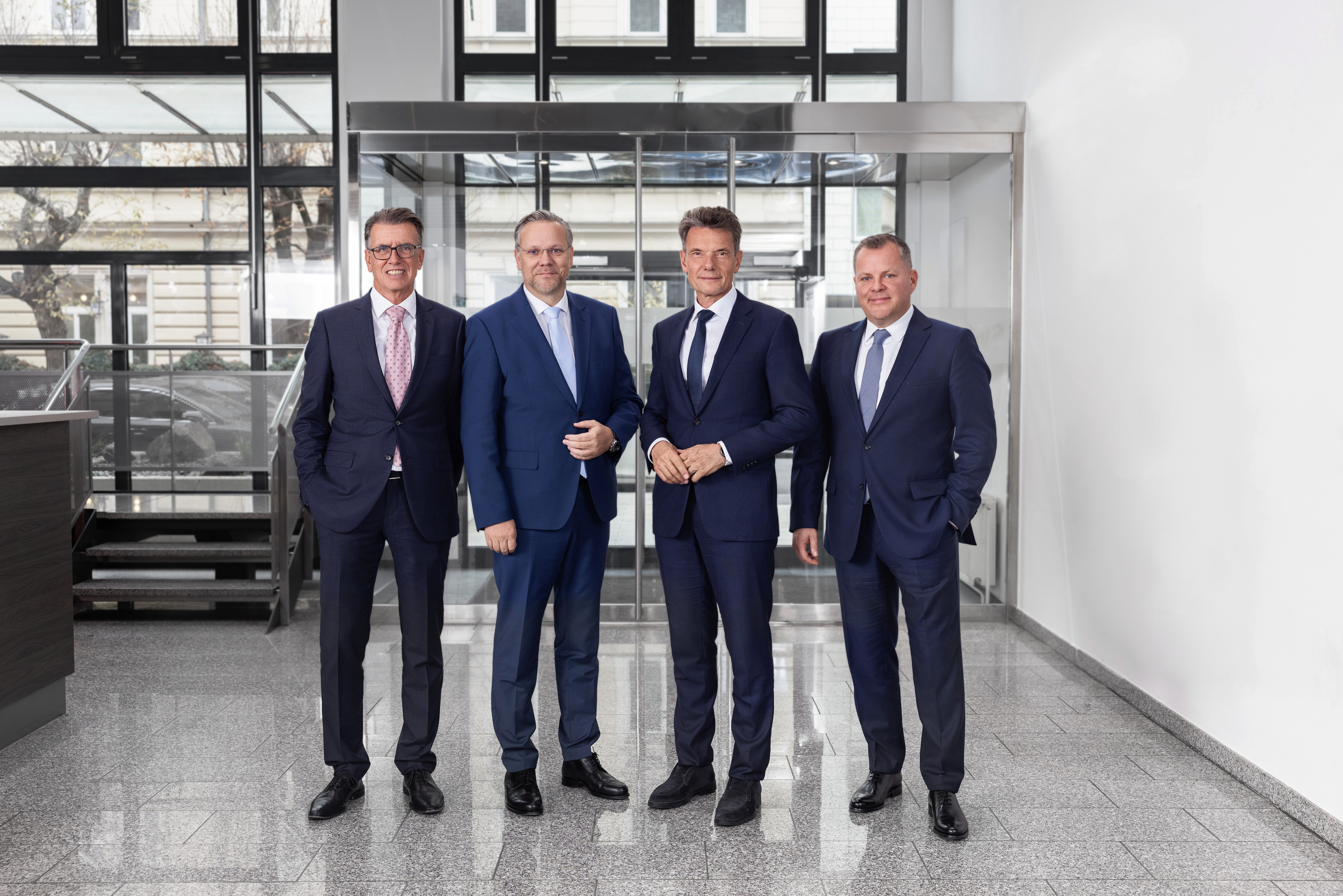 Die vier Vorstände der Swietelsky AG.