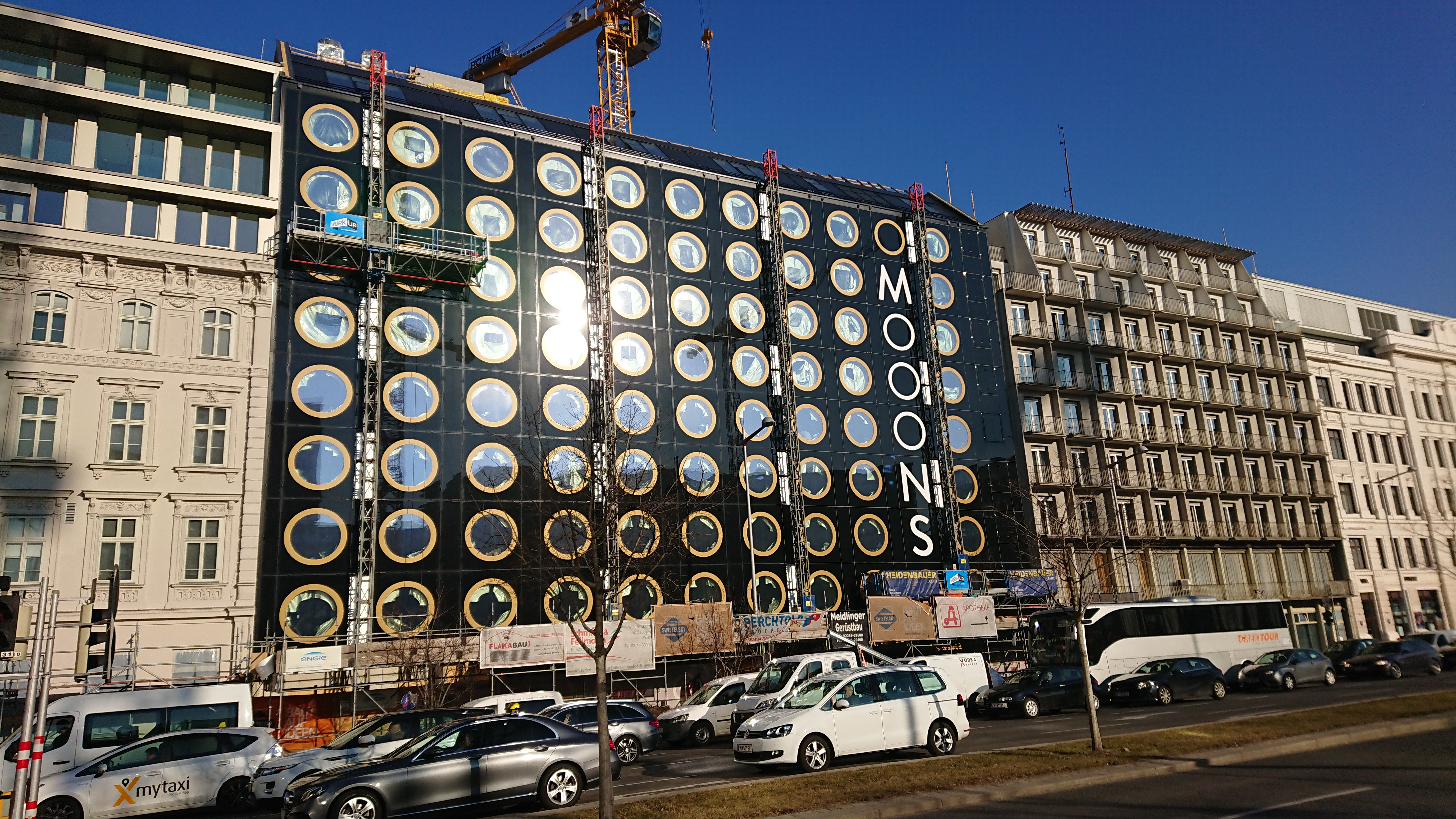 Hotelgebäude, Mooons, Wien - Magasépítés