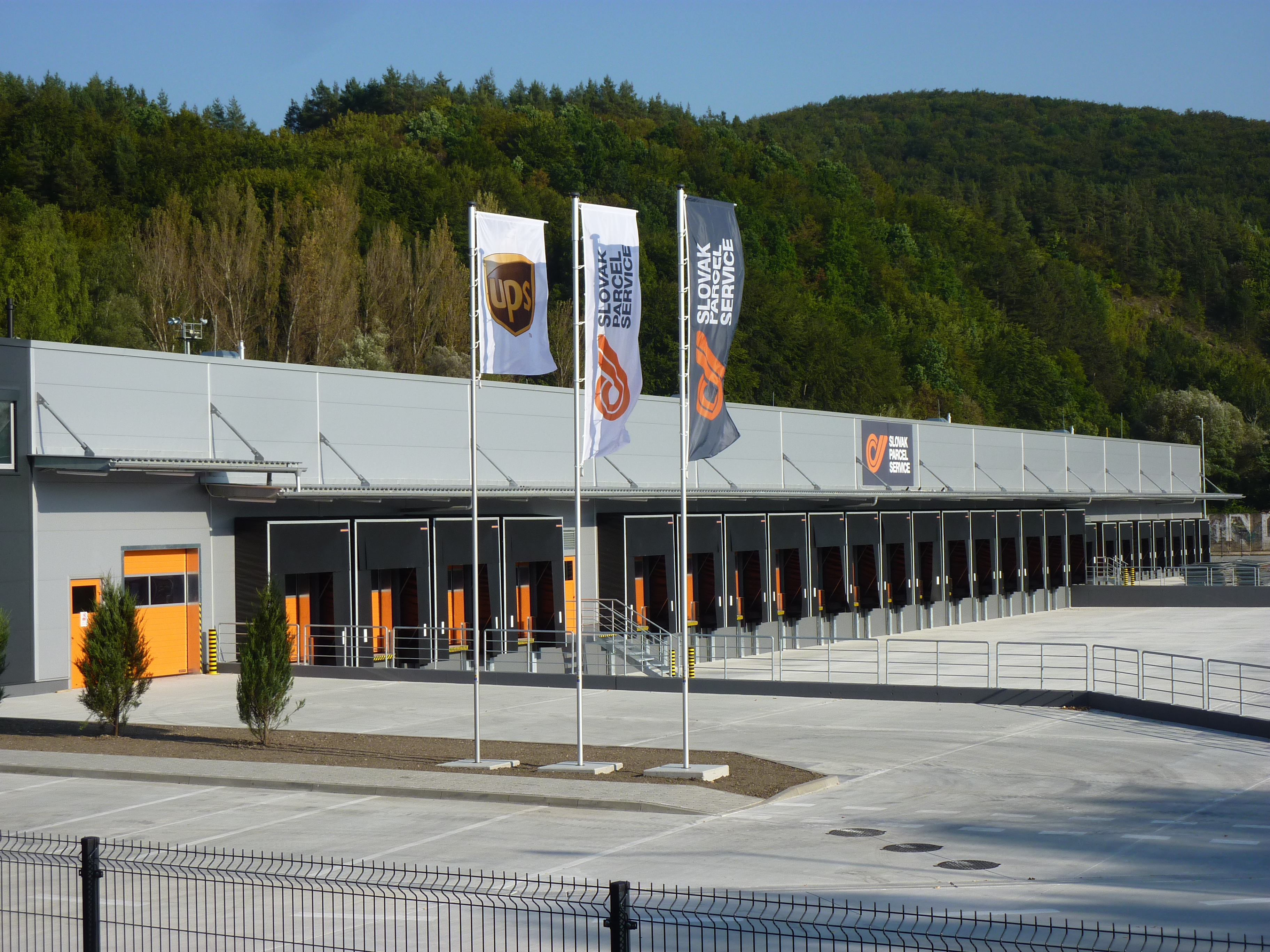 Distribučné centrum SPS Banská Bystrica / logistické areály, sklady - Magasépítés