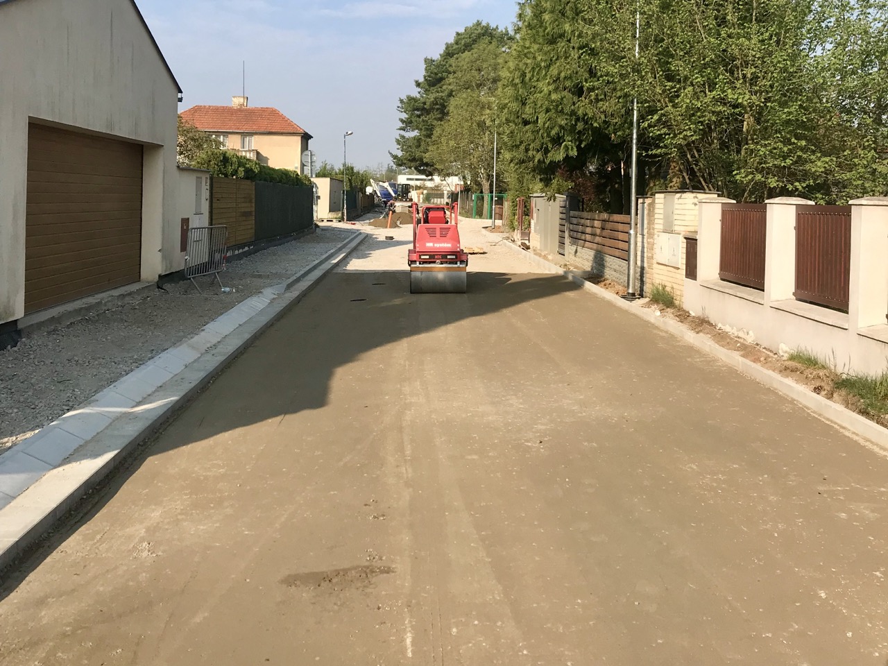 Černošice – rekonstrukce místních komunikací - Út- és hídépítés